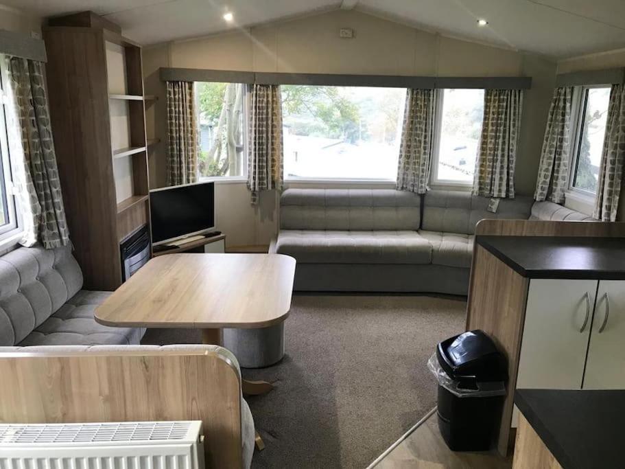2 Bedroom Caravan. Newquay. Cornwall. Newquay  Ngoại thất bức ảnh